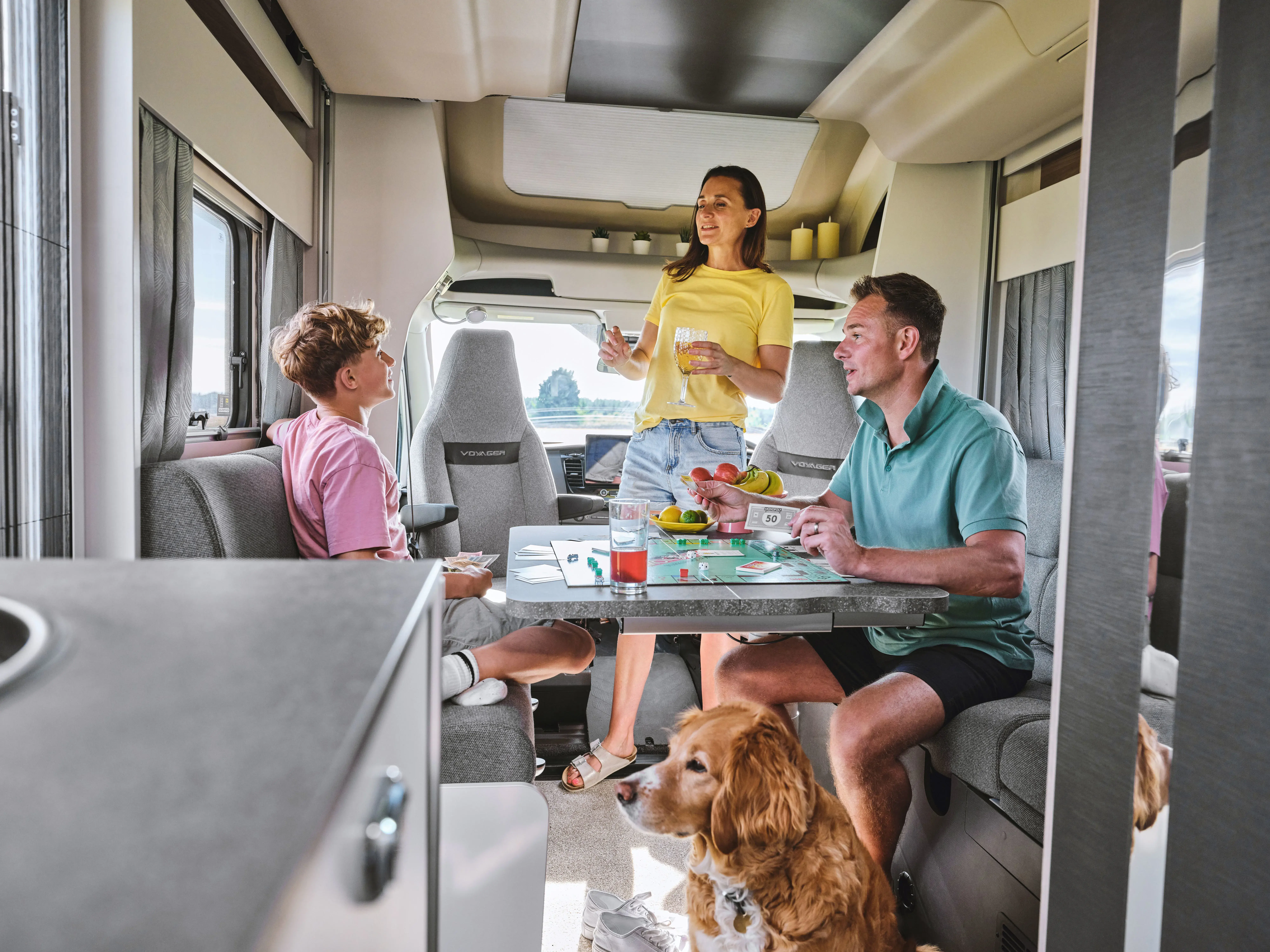 Swift Voyager Interior Lifestyle 10,Resize