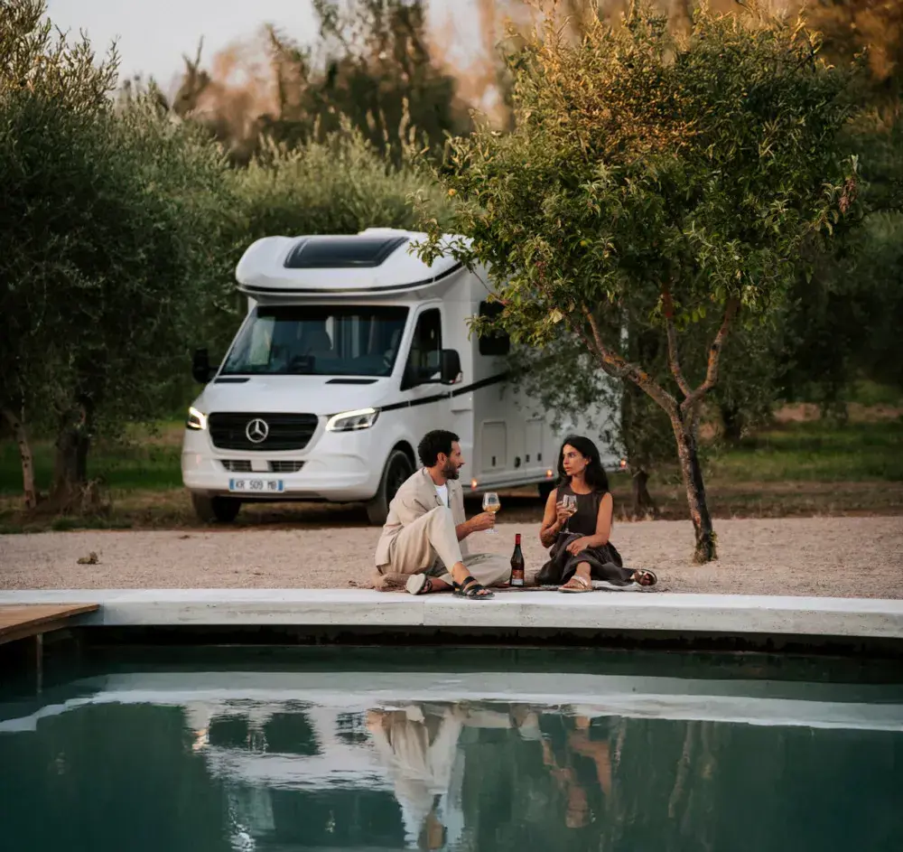 Laika Kreos L5009MB Motorhome Outside