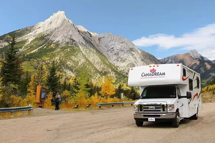 Mycanadatrips Motorhome Rental