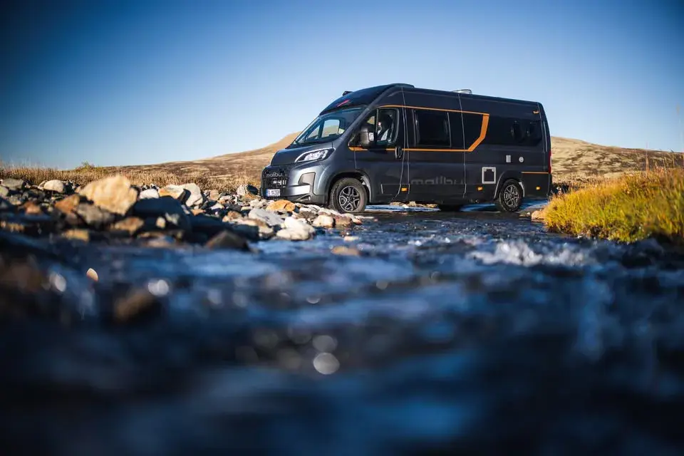 Malibu Van Campervan.Jpg2