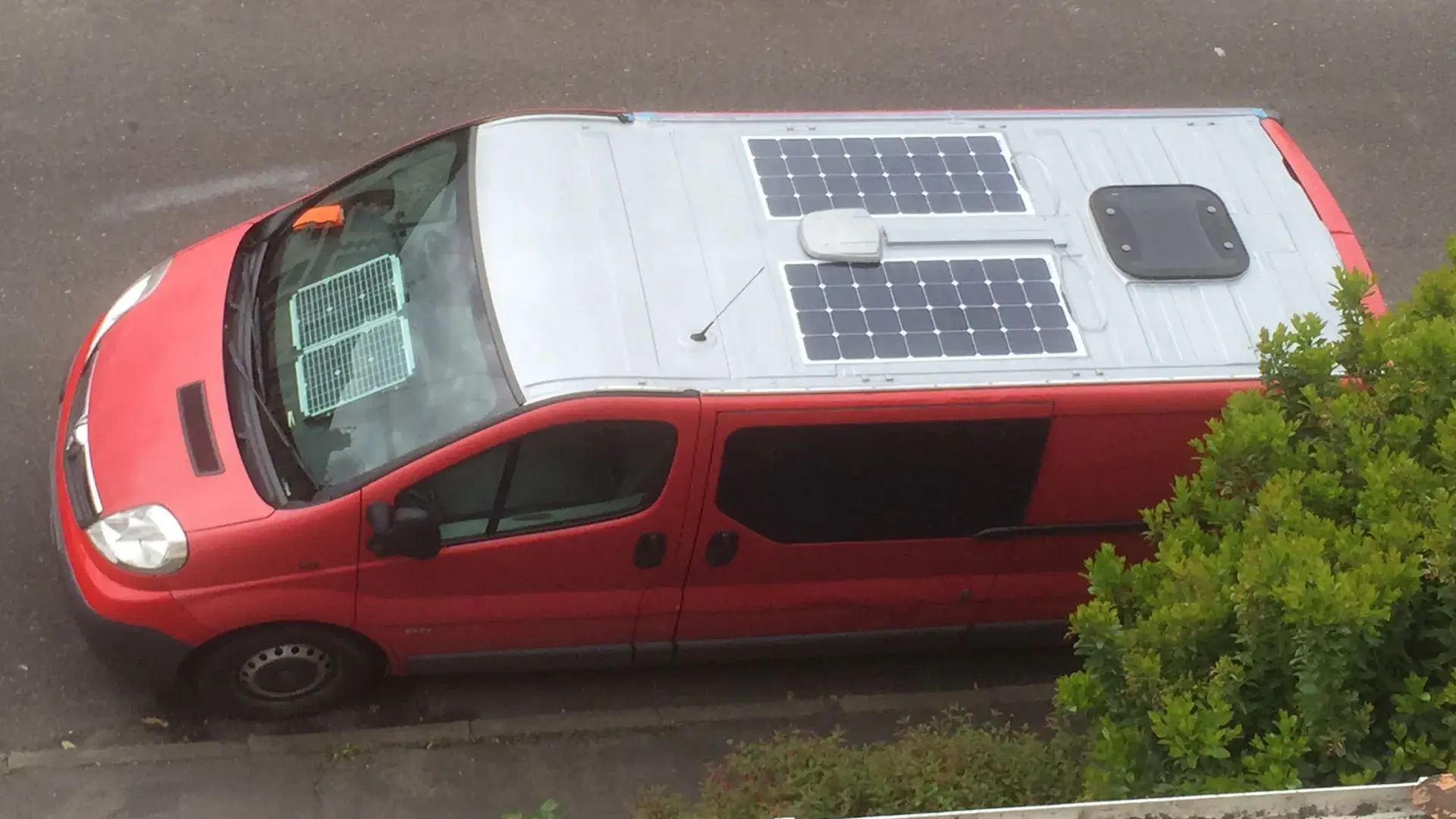 Photonic Universe Solar Off Grid Charging