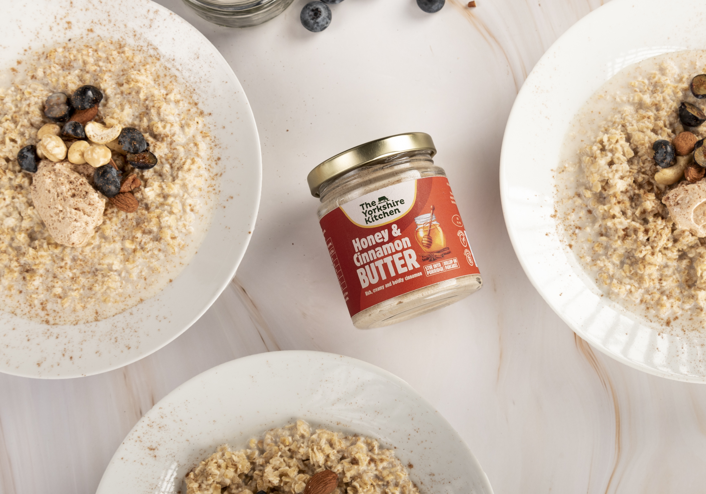 837858 - Honey & Cinnamon with jar.jpg