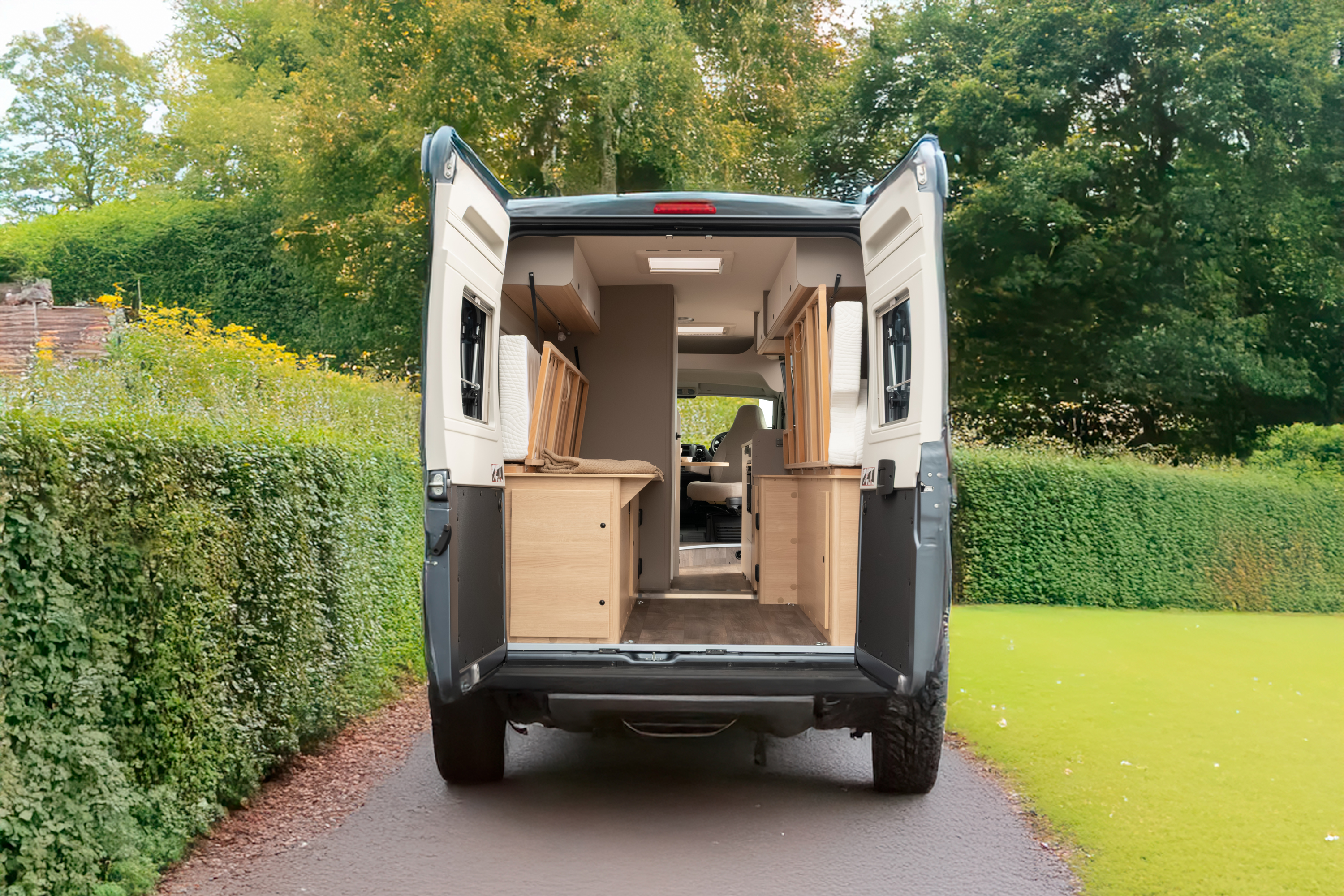 Elddis Whirlwind GTV Selection-12.jpg