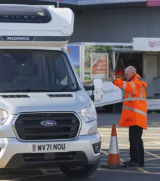 Motorhome Manoeuvring