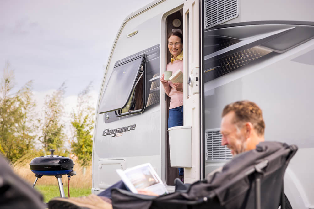 elegance-grande-860-camping.jpg