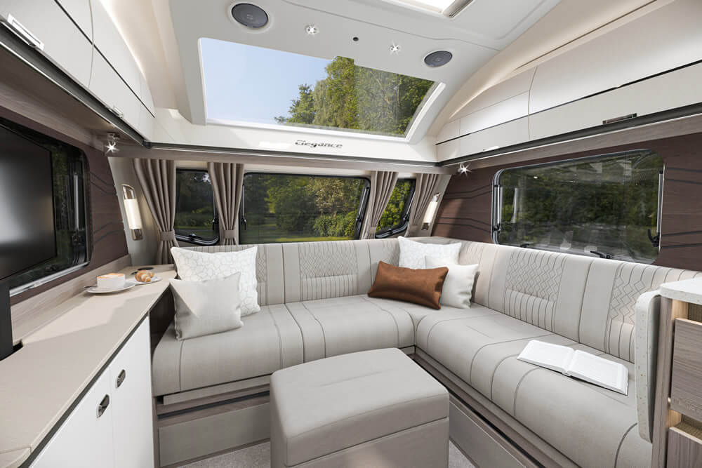 elegance_grande_860_lounge.jpg